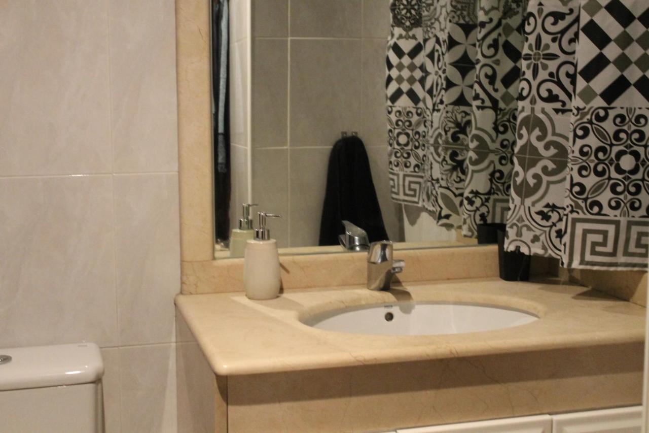 Ferienwohnung Duplex Amplio,Parking Wifi, 2 Terrazas, Bien Conectado Con Playas, Zona Segura Vigo Exterior foto